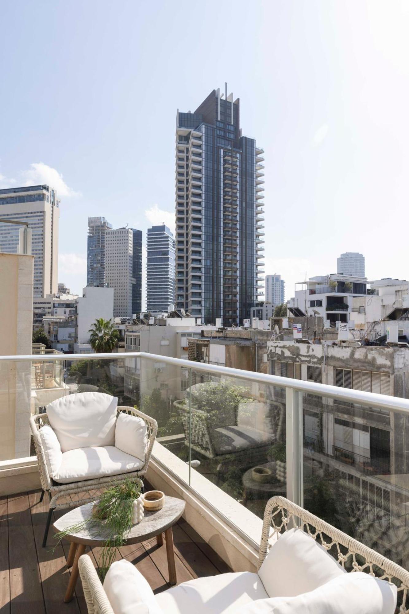 The Beach Life Complex - By Localz Group Tel Aviv Exterior photo
