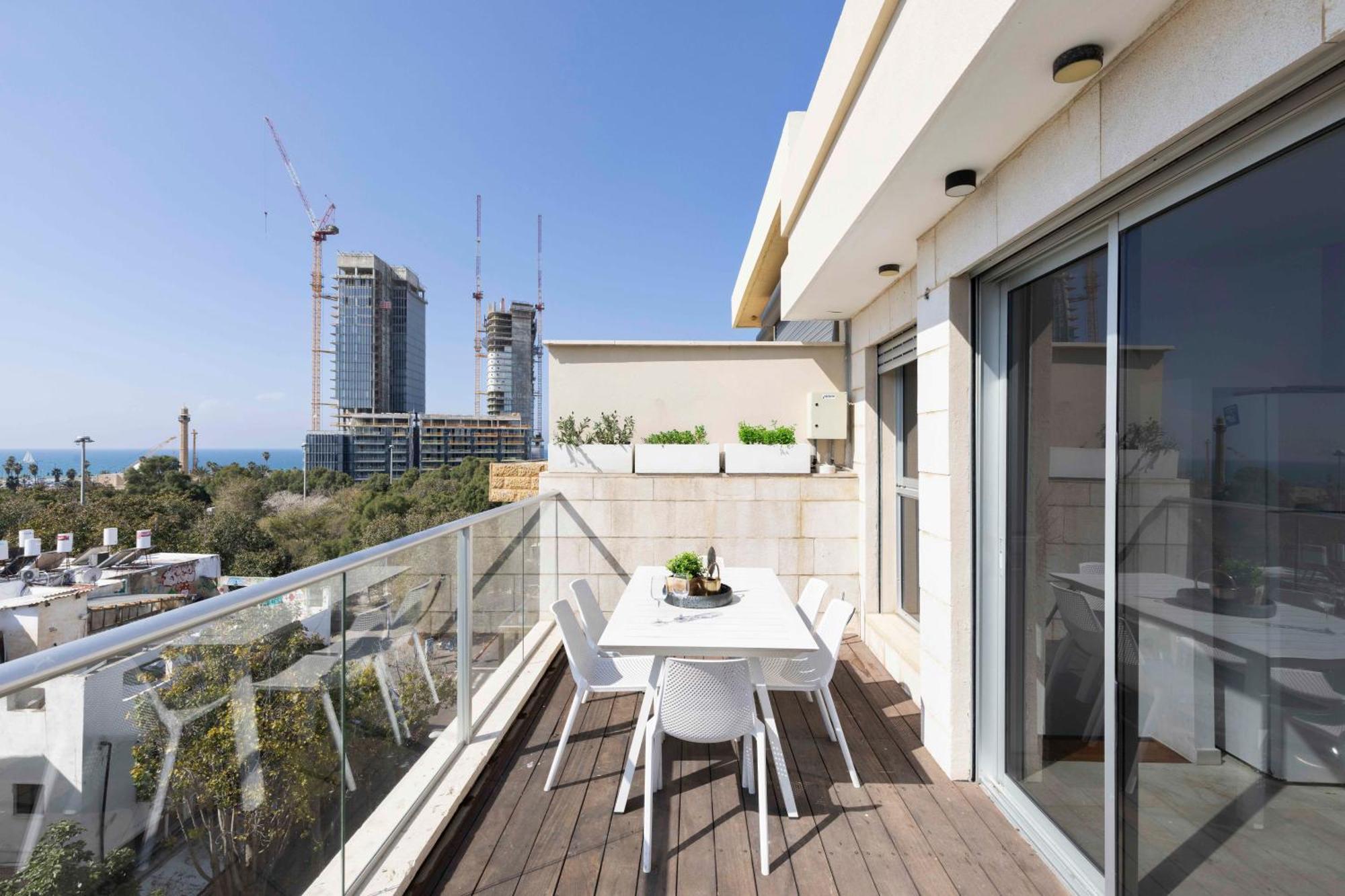 The Beach Life Complex - By Localz Group Tel Aviv Exterior photo