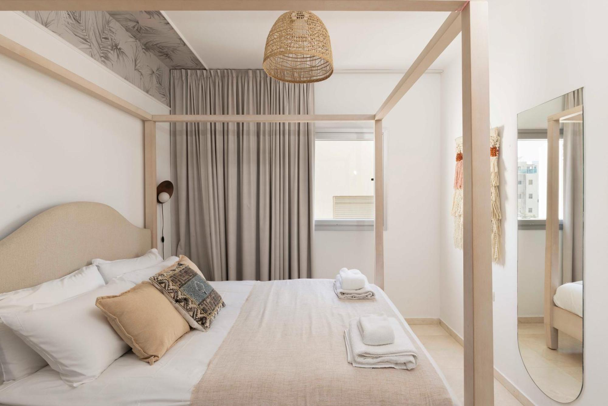 The Beach Life Complex - By Localz Group Tel Aviv Exterior photo